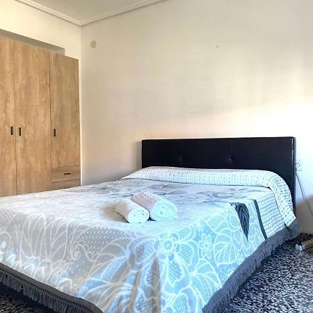 Private Room In Shared Apartment Valencia Workstay Экстерьер фото