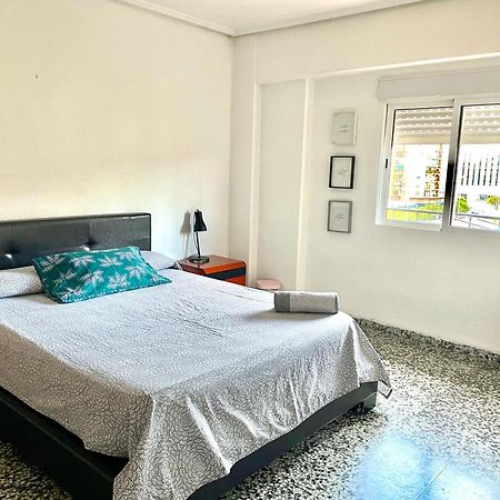 Private Room In Shared Apartment Valencia Workstay Экстерьер фото