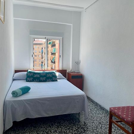 Private Room In Shared Apartment Valencia Workstay Экстерьер фото
